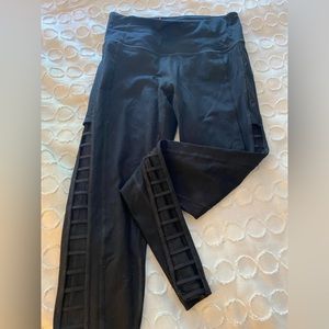 Victoria’s Secret sport legging